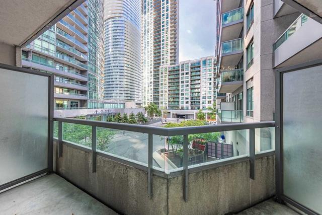 228 - 51 Lower Simcoe St, Condo with 1 bedrooms, 1 bathrooms and 0 parking in Toronto ON | Image 16