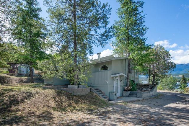662 Lakeview Road, House detached with 3 bedrooms, 1 bathrooms and 8 parking in East Kootenay F BC | Image 39