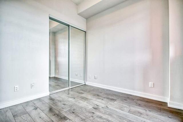 721 - 297 College St, Condo with 2 bedrooms, 2 bathrooms and 1 parking in Toronto ON | Image 9