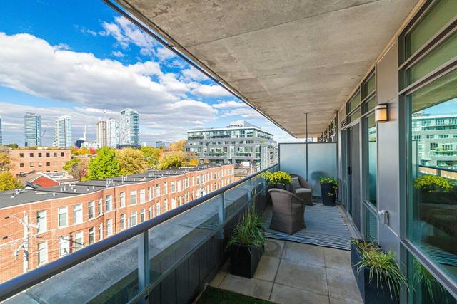 505 - 549 King St E, Condo with 3 bedrooms, 2 bathrooms and 1 parking in Toronto ON | Image 6