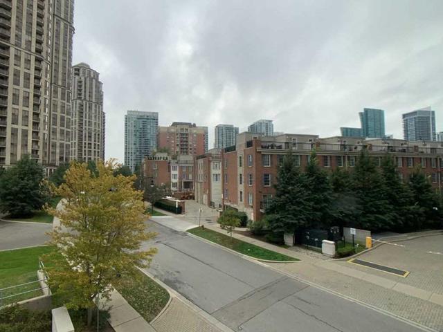 305 - 100 Harrison Garden Blvd, Condo with 2 bedrooms, 2 bathrooms and 1 parking in Toronto ON | Image 6