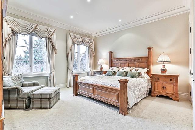 19 High Point Rd, House detached with 6 bedrooms, 12 bathrooms and 30 parking in Toronto ON | Image 18