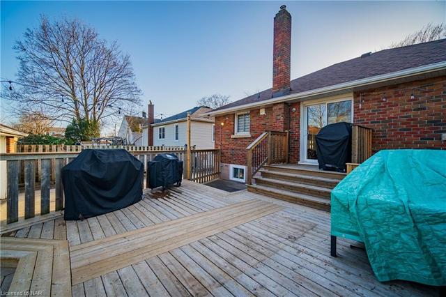 2862 Dorchester Road, House detached with 2 bedrooms, 2 bathrooms and 5 parking in Niagara Falls ON | Image 27