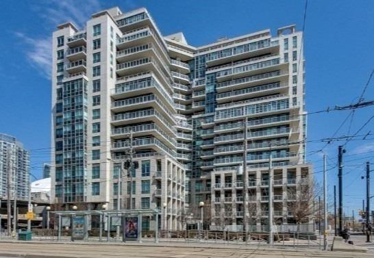 1017 - 410 Queens Quay W, Condo with 2 bedrooms, 1 bathrooms and 1 parking in Toronto ON | Image 1