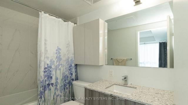 459 - 31 Tippett Rd, Condo with 2 bedrooms, 2 bathrooms and 0 parking in Toronto ON | Image 5