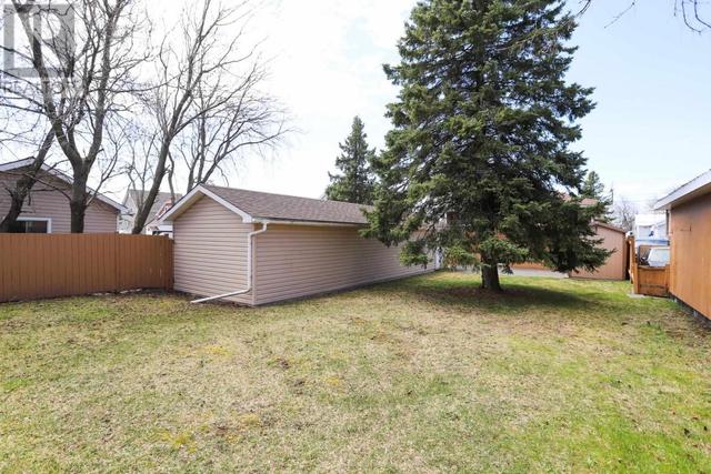 514 Parliament St, House detached with 2 bedrooms, 2 bathrooms and null parking in Sault Ste. Marie ON | Image 30