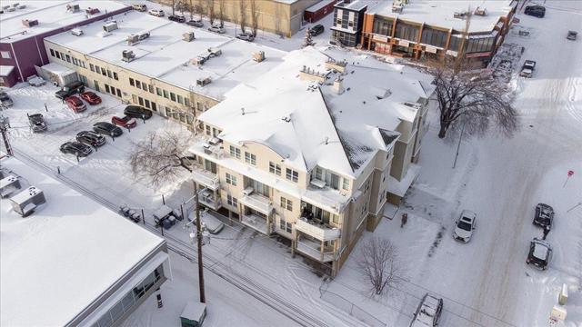303 - 1777 1 Street Ne, Condo with 3 bedrooms, 2 bathrooms and 1 parking in Calgary AB | Image 2
