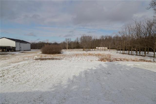 3211 Hwy 3 Highway, House detached with 3 bedrooms, 1 bathrooms and 3 parking in Norfolk County ON | Image 6