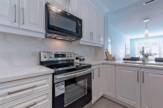 106 - 7400 Markham Rd, Condo with 2 bedrooms, 2 bathrooms and 1 parking in Markham ON | Image 4