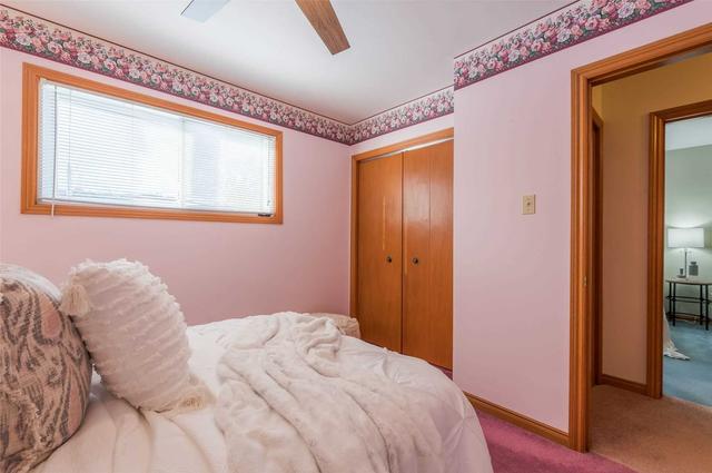 1155 Cabot St, House detached with 3 bedrooms, 1 bathrooms and 3 parking in Peterborough ON | Image 14