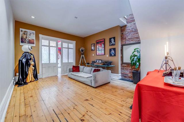 234 Queen St E, House attached with 1 bedrooms, 3 bathrooms and 1 parking in Toronto ON | Image 40