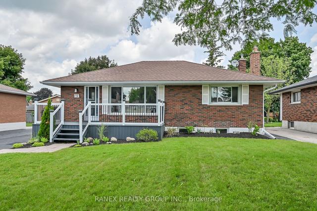 14 Pembroke Ave, House detached with 3 bedrooms, 2 bathrooms and 4 parking in Brantford ON | Image 34