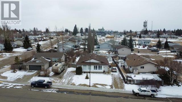 4905 53 Avenue, House semidetached with 5 bedrooms, 2 bathrooms and 3 parking in Kitscoty AB | Image 32