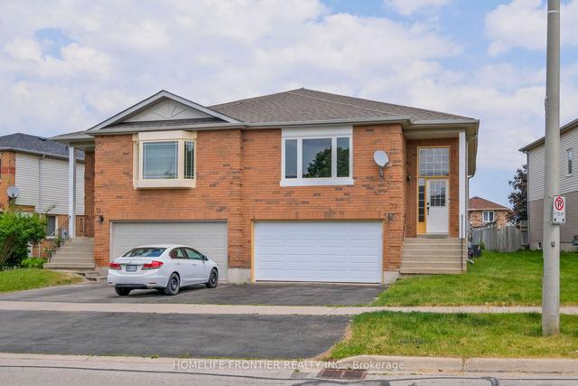 70 Noble Dr, House semidetached with 3 bedrooms, 2 bathrooms and 4 parking in Bradford West Gwillimbury ON | Image 12