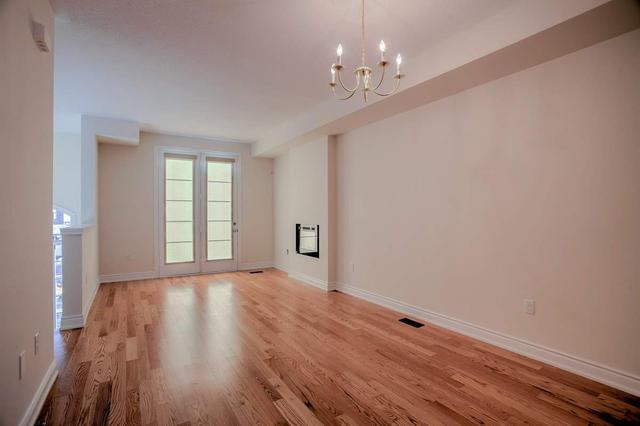 11 Augustus Terr, Townhouse with 3 bedrooms, 4 bathrooms and 2 parking in Toronto ON | Image 33