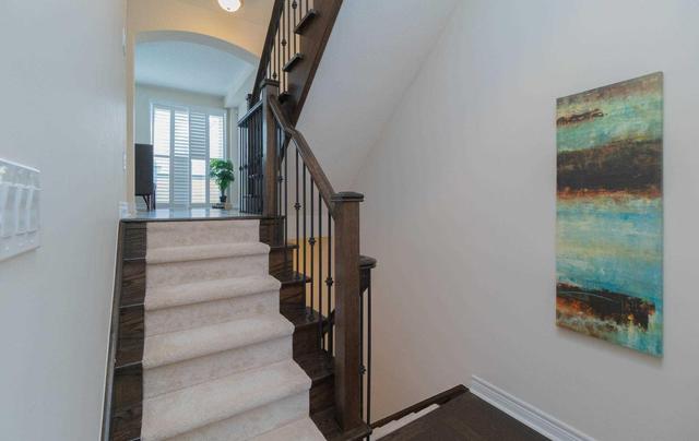 44 Maytime Way, Townhouse with 4 bedrooms, 4 bathrooms and 2 parking in Markham ON | Image 4
