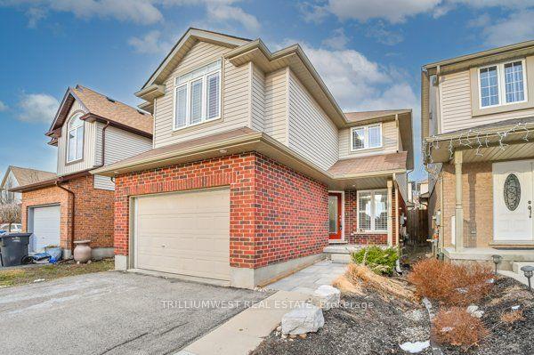 4 Linke Pl, House detached with 5 bedrooms, 4 bathrooms and 3.5 parking in Guelph ON | Image 1