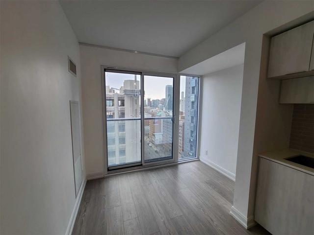 1607 - 181 Dundas St E, Condo with 1 bedrooms, 1 bathrooms and 0 parking in Toronto ON | Image 16