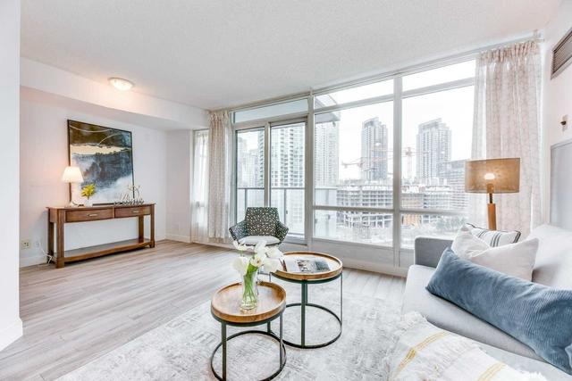 1207 - 361 Front St W, Condo with 2 bedrooms, 2 bathrooms and 1 parking in Toronto ON | Image 6
