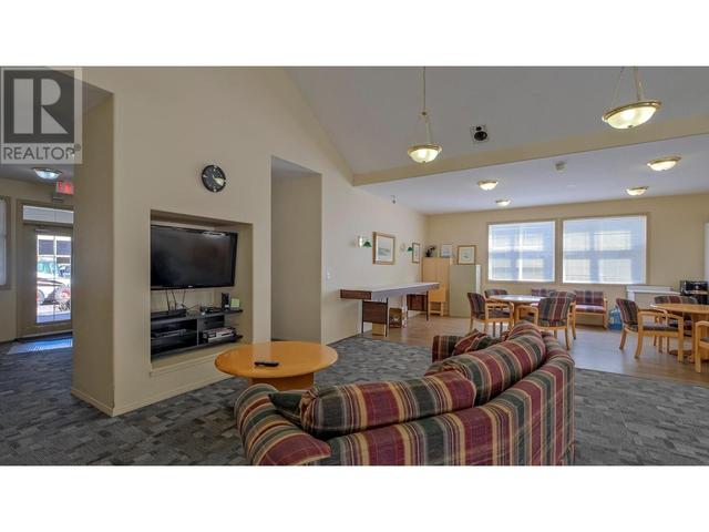 210 - 515 Houghton Road, Condo with 2 bedrooms, 2 bathrooms and null parking in Kelowna BC | Image 42