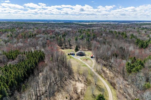 3033 Mclaughlin Road, House detached with 4 bedrooms, 3 bathrooms and 12 parking in Whitewater Region ON | Image 7