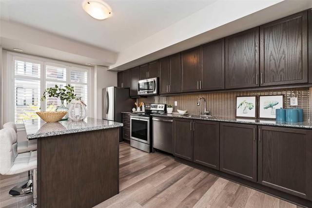 74 - 30 Carnation Ave, Townhouse with 3 bedrooms, 3 bathrooms and 1 parking in Toronto ON | Image 9