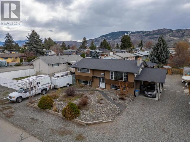 2631 Ayr Place, House detached with 4 bedrooms, 2 bathrooms and null parking in Kamloops BC | Image 55