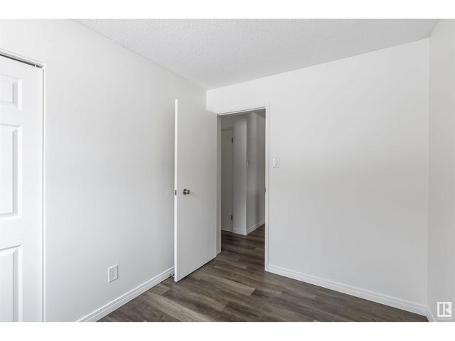 102 - 15930 109 Av Nw, Condo with 2 bedrooms, 1 bathrooms and 1 parking in Edmonton AB | Image 11