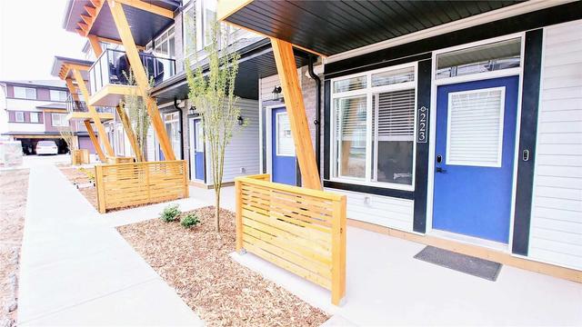 223 Savanna Walk Ne, Townhouse with 2 bedrooms, 1 bathrooms and 1 parking in Calgary AB | Image 7