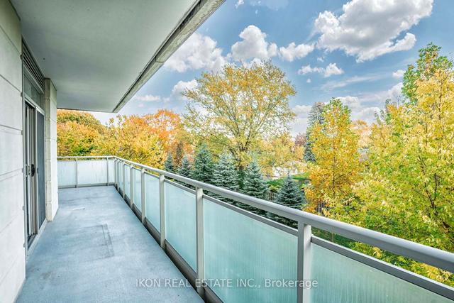 208 - 17 Ruddington Dr, Condo with 2 bedrooms, 2 bathrooms and 2 parking in Toronto ON | Image 16