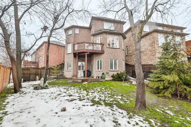 108 Danielson Crt, House detached with 4 bedrooms, 4 bathrooms and 7 parking in Mississauga ON | Image 35