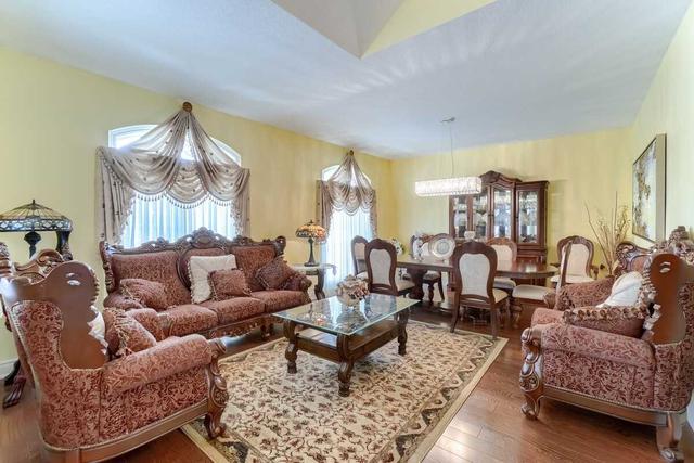 6 Vidal Rd, House detached with 4 bedrooms, 6 bathrooms and 6 parking in Brampton ON | Image 40