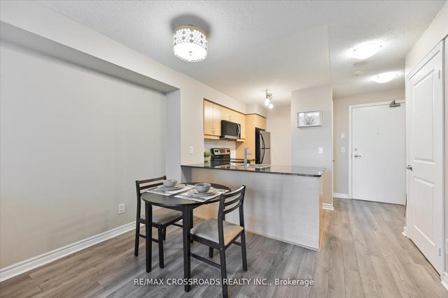 518 - 27 Rean Dr, Condo with 1 bedrooms, 2 bathrooms and 1 parking in Toronto ON | Image 4