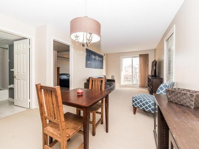 2 - 92 Petra Way, Condo with 2 bedrooms, 1 bathrooms and 1 parking in Whitby ON | Image 3