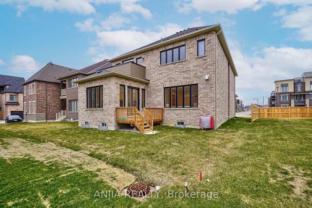 230 Yorkton Blvd, House detached with 4 bedrooms, 5 bathrooms and 6 parking in Markham ON | Image 35