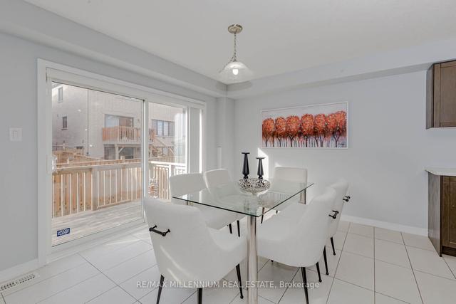 119 Pagebrook Cres, House detached with 4 bedrooms, 3 bathrooms and 4 parking in Hamilton ON | Image 4