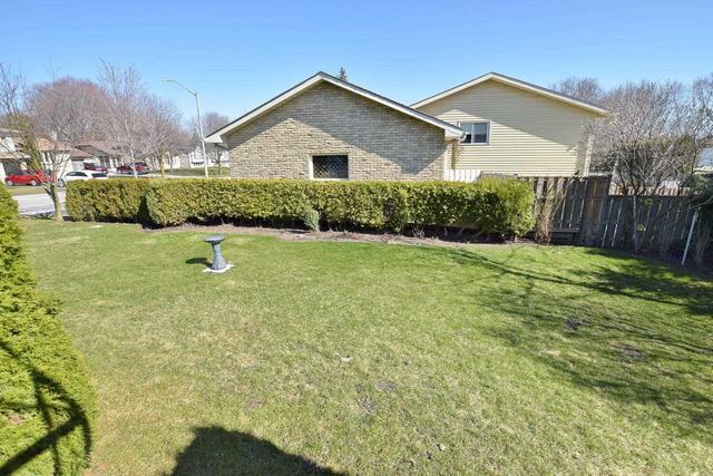 4 Lakeview Dr, House detached with 2 bedrooms, 2 bathrooms and 4 parking in Scugog ON | Image 36
