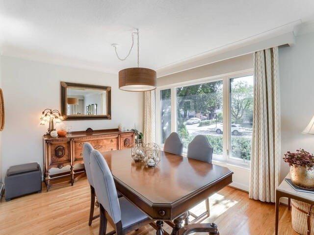 30 Millburn Dr, House detached with 4 bedrooms, 3 bathrooms and 5 parking in Toronto ON | Image 37