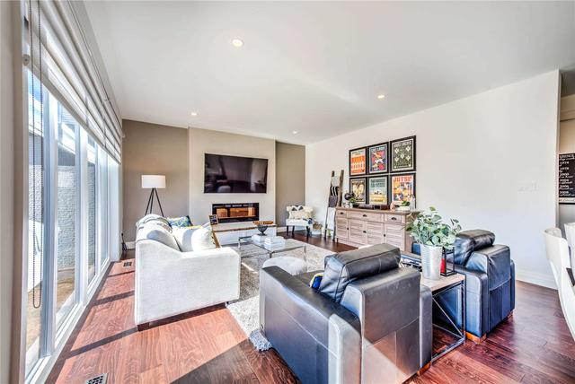 2444 Brayford Cres, House detached with 4 bedrooms, 3 bathrooms and 5 parking in London ON | Image 7
