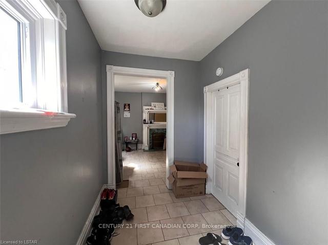763 Colborne St, House detached with 5 bedrooms, 3 bathrooms and 5 parking in London ON | Image 14