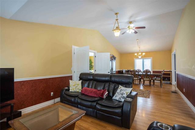 395 Sandford Rd, House detached with 3 bedrooms, 3 bathrooms and 14 parking in Uxbridge ON | Image 14