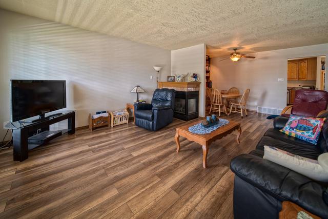 1038 16 Avenue, House detached with 3 bedrooms, 2 bathrooms and 4 parking in Wainwright AB | Image 4