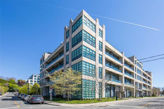 301 - 380 Macpherson Ave, Condo with 1 bedrooms, 1 bathrooms and 1 parking in Toronto ON | Card Image