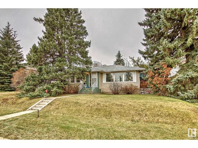 8731 Strathearn Cr Nw, House detached with 4 bedrooms, 1 bathrooms and null parking in Edmonton AB | Image 49