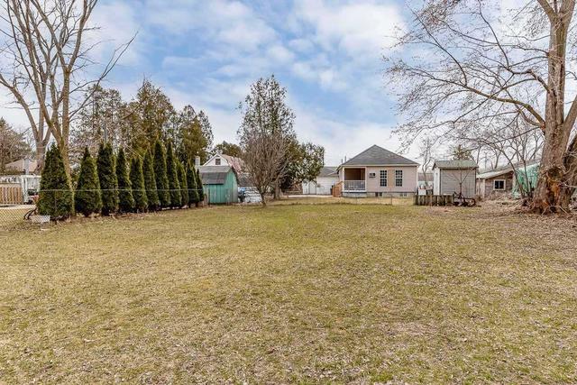 145 Toll Rd, House detached with 2 bedrooms, 1 bathrooms and 5 parking in East Gwillimbury ON | Image 25