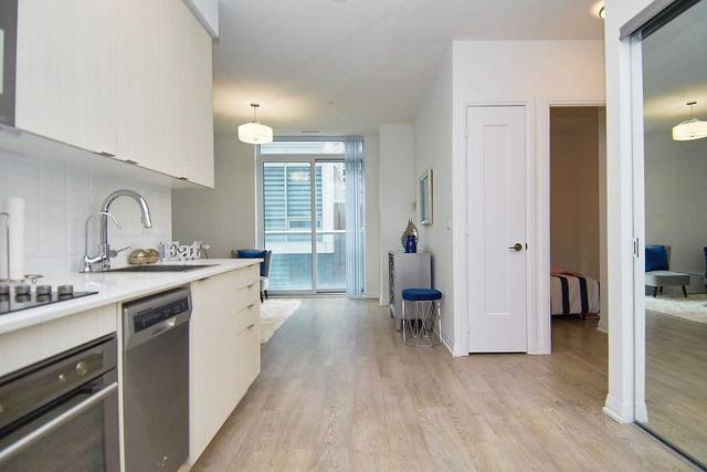 309 - 101 Erskine Ave, Condo with 2 bedrooms, 2 bathrooms and 1 parking in Toronto ON | Image 31