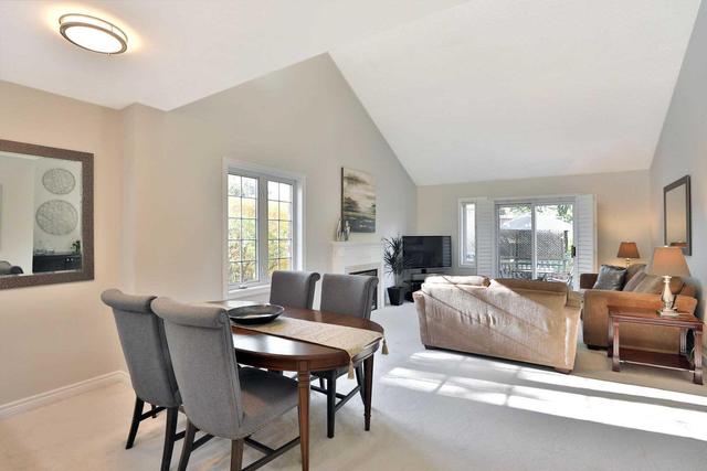 1 - 223 Rebecca St, Townhouse with 2 bedrooms, 3 bathrooms and 1 parking in Oakville ON | Image 5