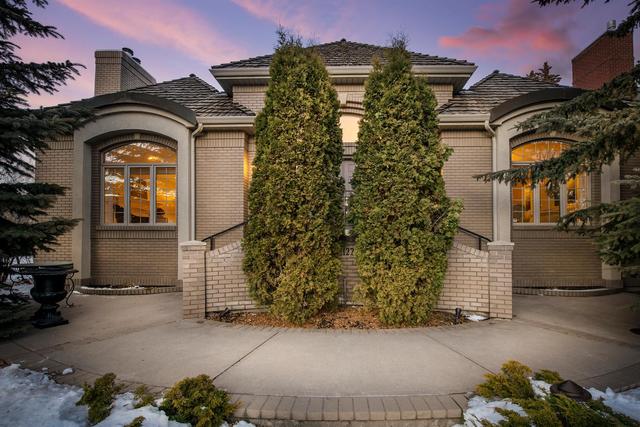 1122 Talon Avenue Sw, House detached with 5 bedrooms, 2 bathrooms and 4 parking in Calgary AB | Image 1