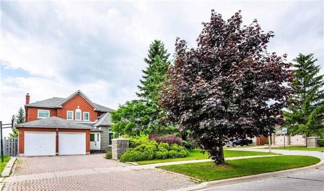 2 Turnberry Cres, House detached with 4 bedrooms, 4 bathrooms and 5 parking in Markham ON | Image 2