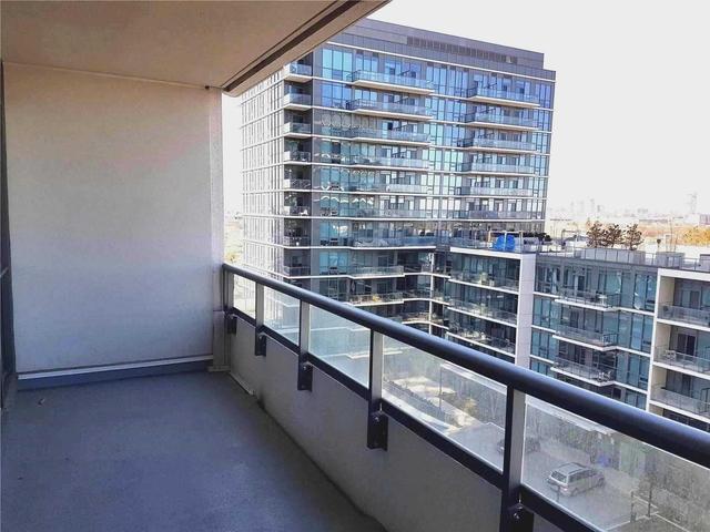 601 - 17 Zorra St, Condo with 1 bedrooms, 1 bathrooms and 0 parking in Toronto ON | Image 7